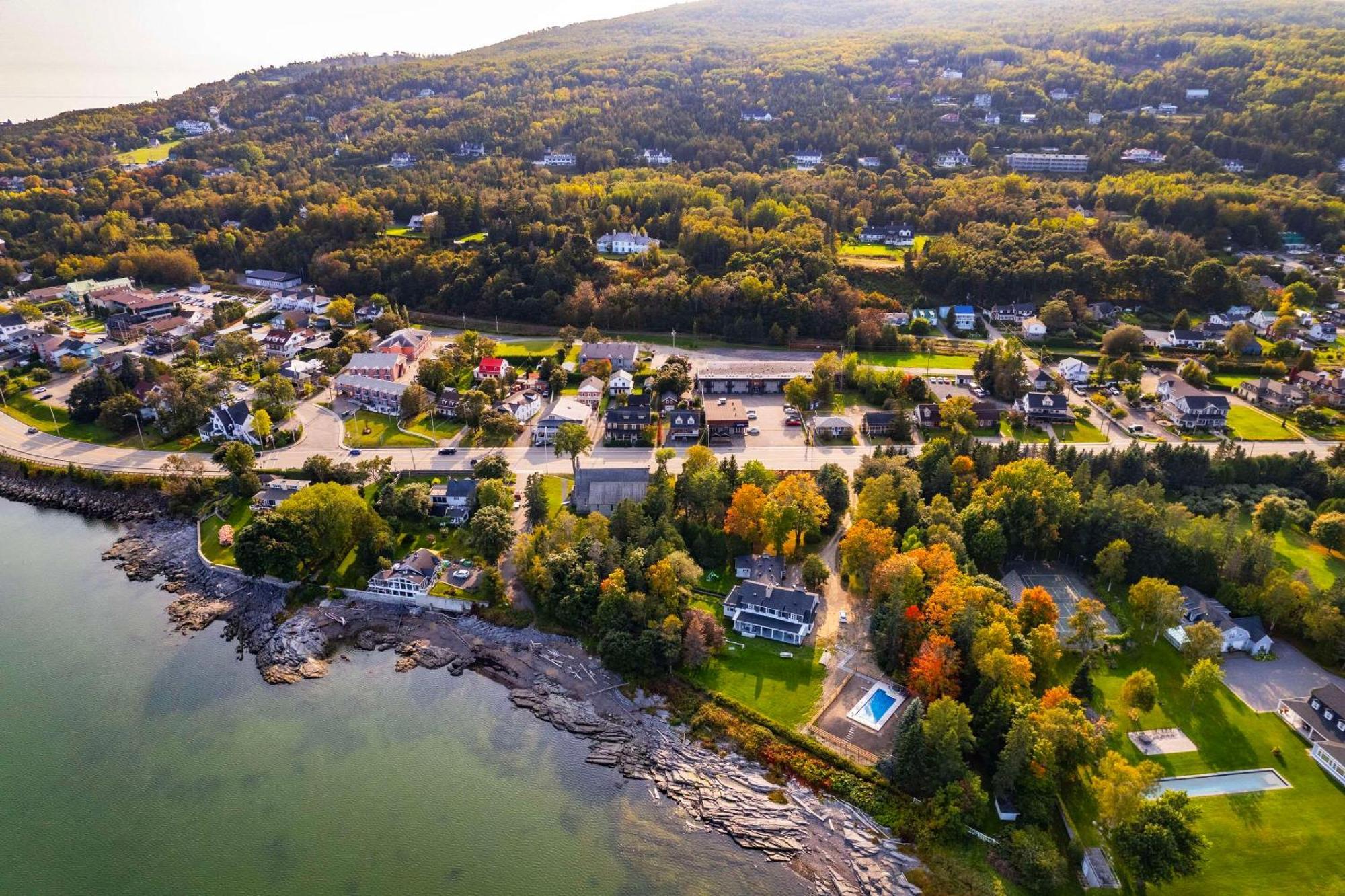 Clarion Pointe La Malbaie Hotell Eksteriør bilde